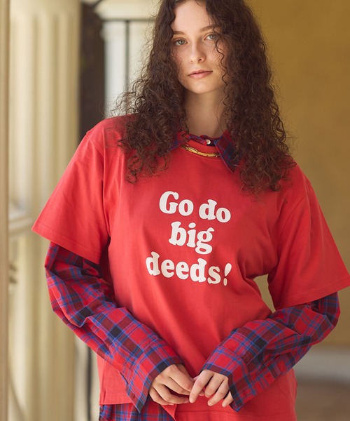 Re Fiina（フィーナ）の「メッセージロゴTシャツ（Tシャツ/カットソー・レディース・レッド/オフホワイト・FREE）」の2枚目の写真