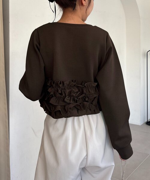 CAPRICIEUX LE'MAGE(カプリシューレマージュ)の「ドッキングフリルダンボールカーディガン(Tシャツ/カットソー・レディース・ブラウン/グレー/オフホワイト・FREE)」の6枚目の写真