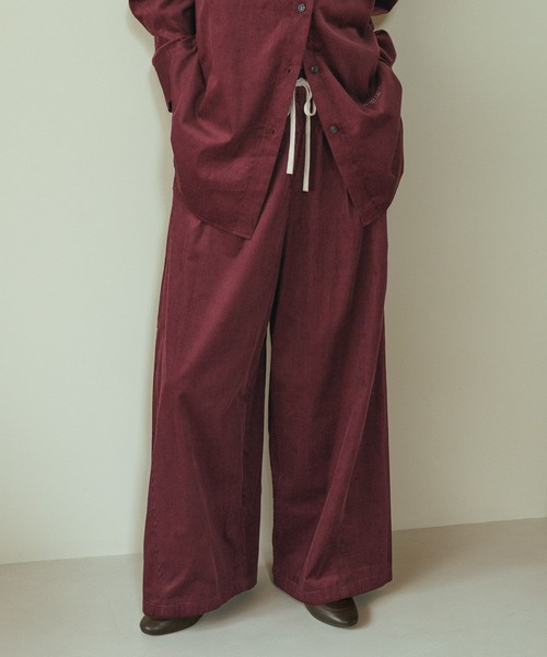 GLOBAL WORK(グローバルワーク)の「ライトコーデュロイワイドパンツ/721247(その他パンツ・レディース・ボルドー/チャコールグレー/ラベンダー・MEDIUM/LARGE)」の1枚目の写真
