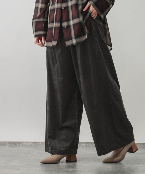 GLOBAL WORK(グローバルワーク)の「ライトコーデュロイワイドパンツ/721247(その他パンツ・レディース・ボルドー/チャコールグレー/ラベンダー・MEDIUM/LARGE)」の7枚目の写真