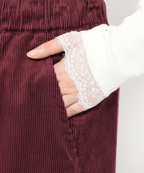 GLOBAL WORK(グローバルワーク)の「ライトコーデュロイワイドパンツ/721247(その他パンツ・レディース・ボルドー/チャコールグレー/ラベンダー・MEDIUM/LARGE)」の21枚目の写真