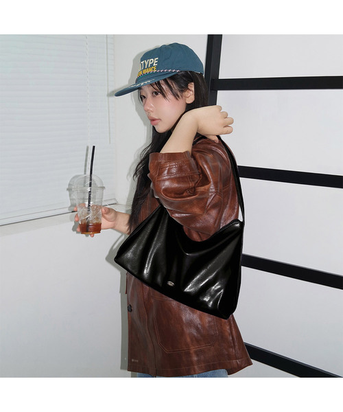 MCLANEE(マックラニー)の「ロナ ショルダーバッグ(ショルダーバッグ・レディース・ダークブラウン/ブラック/アイボリー・ONE SIZE)」の1枚目の写真