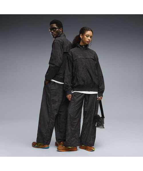 PUMA(プーマ)の「PUMA プーマ ユニセックス セラレーター AOP トラックジャケット(ジャージ・メンズ・アッシュグレー/バーガンディー・MEDIUM/LARGE/X-LARGE/SMALL)」の4枚目の写真