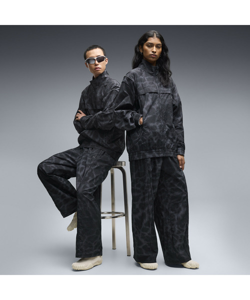 PUMA(プーマ)の「PUMA プーマ ユニセックス セラレーター AOP トラックジャケット(ジャージ・メンズ・アッシュグレー/バーガンディー・MEDIUM/LARGE/X-LARGE/SMALL)」の9枚目の写真
