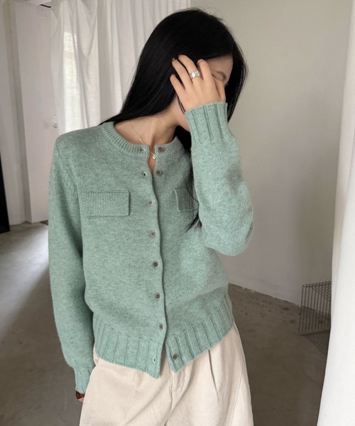 CHUN CHUN NOTES(チュンチュンノーツ)の「26AW/ウール混 ダブルポケットクルーネックニットカーディガン(カーディガン/ボレロ・レディース・グレー/グリーン・M)」の3枚目の写真
