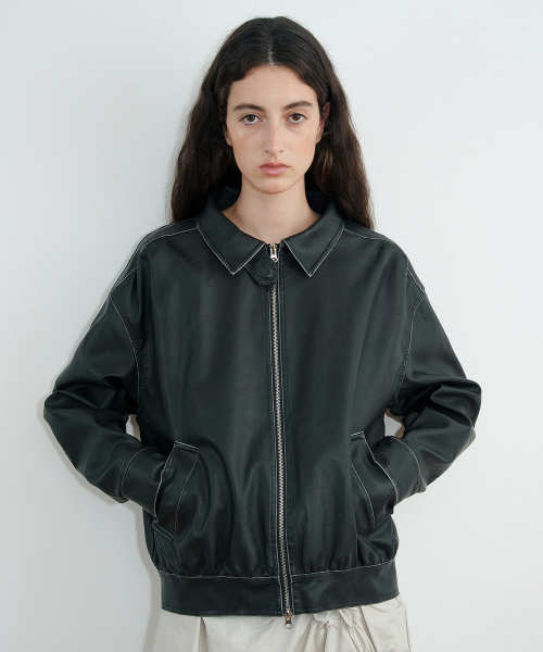 SINOON(シヌーン)の「Shirred Leather Blouson Jacket (Black)(テーラードジャケット・レディース・ブラック・FREE)」の3枚目の写真