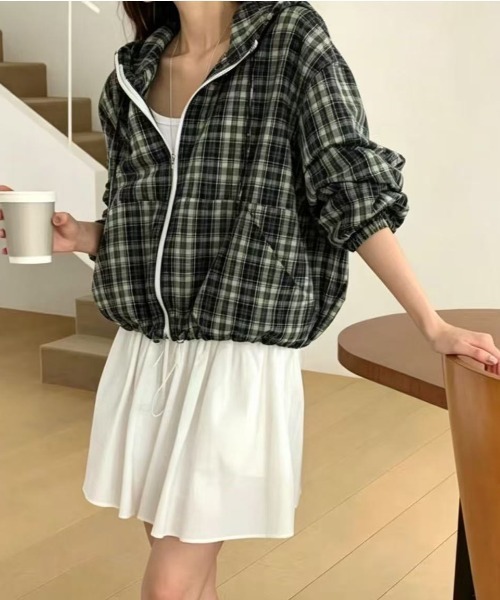 GEMEDA（ジェメダ）の「チェック柄ジップアップアウター（その他アウター・レディース・ブルー/ブラック・M）」の6枚目の写真