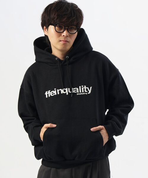 FFEIN(フェイン)の「【FFEIN(フェイン)】ヘビーウエイトセンターデカロゴ3D刺繍立体プルパーカー / プルパーカー フード フロントポケット 刺繍 裏起毛 ユニセックス(パーカー・メンズ・ブラック/ネイビー/アッシュグレー/ライトピンク・SMALL/LARGE/MEDIUM)」の7枚目の写真