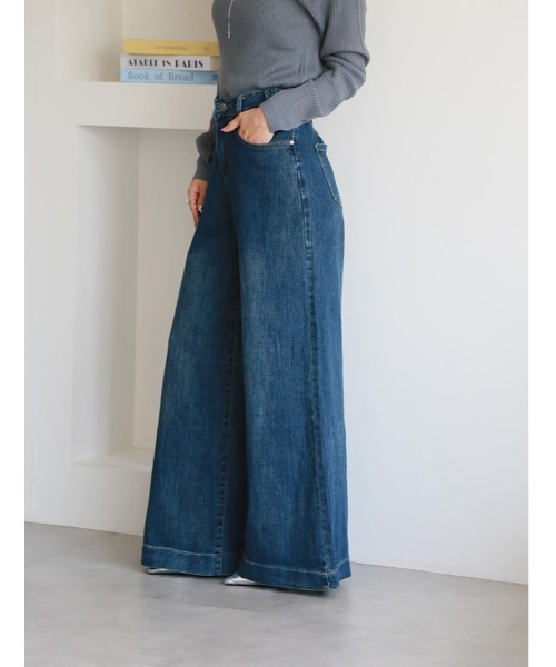 fifth（フィフス）の「ベルトループポイントフレアデニム（デニムパンツ・レディース・ブルー・M）」の3枚目の写真