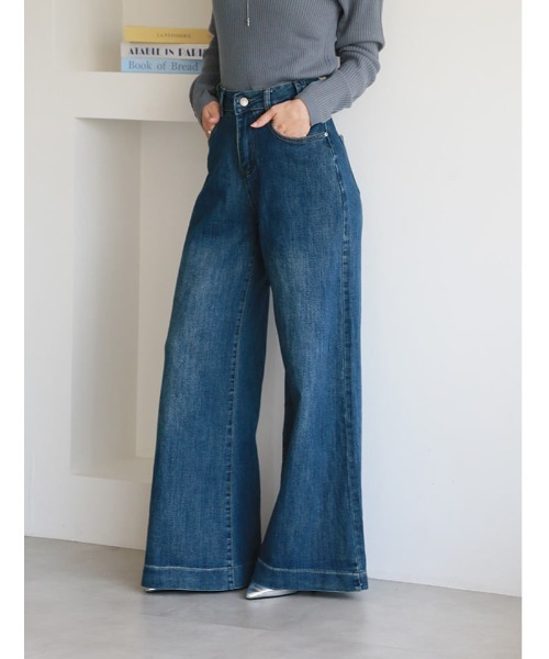 fifth（フィフス）の「ベルトループポイントフレアデニム（デニムパンツ・レディース・ブルー・M）」の7枚目の写真