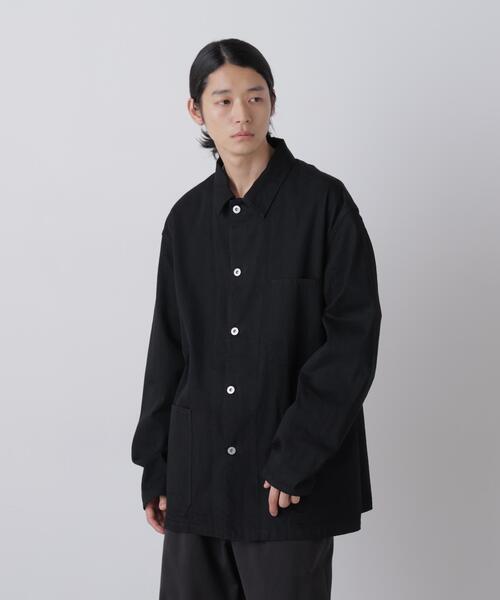 Y（ワイ）の「Ｙ /  [UNISEX] ORGANIC COTTON LIGHT DENIM COVERALL JACKET（ブルゾン・メンズ・ブラック・SMALL/MEDIUM/LARGE）」の10枚目の写真