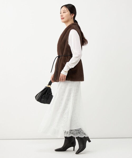 NOLLEY’S(ノーリーズ)の「【WEB&一部店舗限定カラー】ウォッシャブル総レースマチスカート(スカート・レディース・ネイビー/ホワイト・38/36)」の5枚目の写真