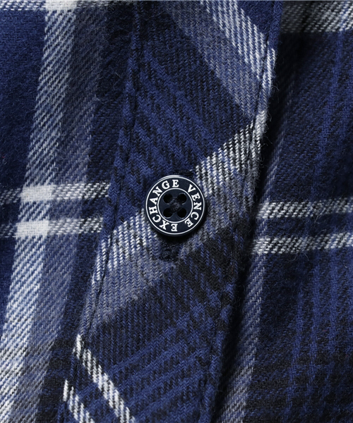 VENCEEXCHANGE(ヴァンスエクスチェンジ)の「ネルチェック刺繍シャツ (シャツ/ブラウス・レディース・ネイビー/レッド・MEDIUM)」の11枚目の写真