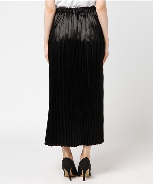 WC（ダブル シー）の「WC/サテンプリーツロングスカート（スカート・レディース・レッド/ピンク/パープル/ブラック・FREE）」の7枚目の写真
