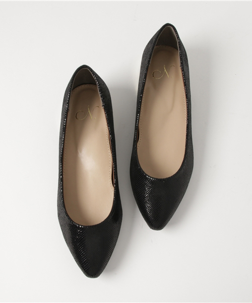 N.（N. Natural Beauty Basic）（エヌエヌナチュラルビューティーベーシック）の「メタルヒールパンプス（パンプス・レディース・ブラック/パープル/グレー系その他/ベージュ系その他・LARGE/MEDIUM/SMALL）」の18枚目の写真