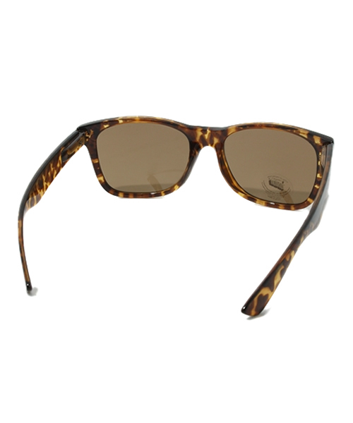 TOPMAN（トップマン）の「BROWN RETRO SUNGLASSES（サングラス・メンズ・ダークブラウン・ONE SIZE）」の4枚目の写真