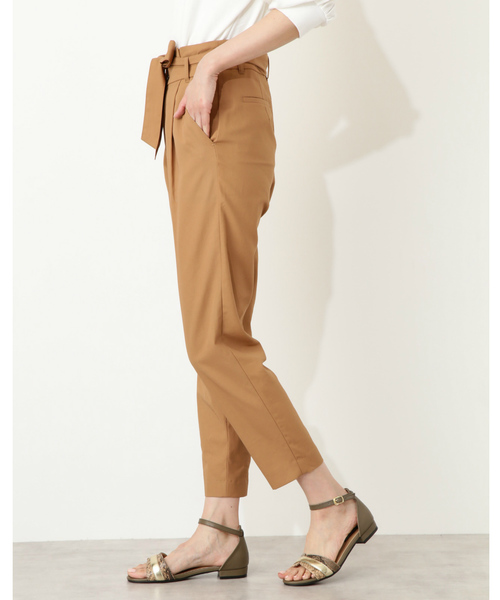 NATURAL BEAUTY BASIC（ナチュラルビューティーベーシック）の「ハイツイストコットンペグパンツ（その他パンツ・レディース・ダークベージュ/カーキ・MEDIUM/SMALL/X-SMALL）」の10枚目の写真