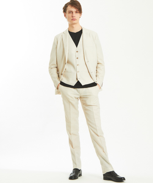 ABAHOUSE（アバハウス）の「【Recency of Mine/セットアップ対応】ライトウェイトカラミジレ（ベスト・メンズ・オフホワイト/グレー/ネイビー・46/48/50）」の4枚目の写真