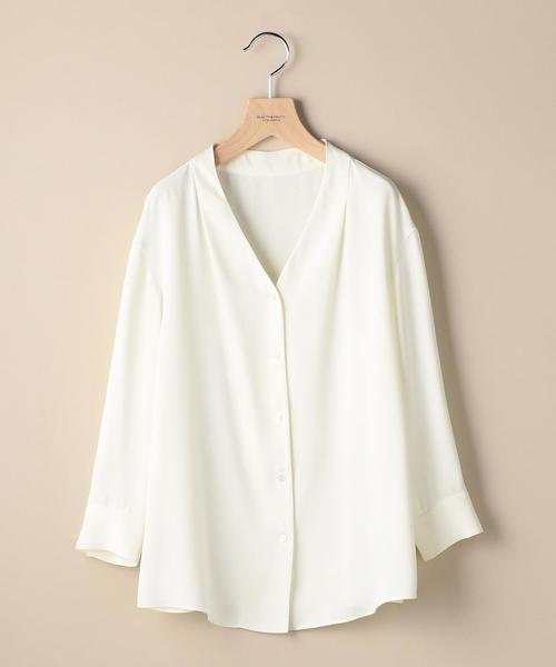 BEAUTY&YOUTH UNITED ARROWS(ビューティーアンドユースユナイテッドアローズ)の「BY サテンスキッパーボタン8分袖シャツ о(シャツ/ブラウス・レディース・オフホワイト/ベージュ/オリーブ・FREE)」の6枚目の写真