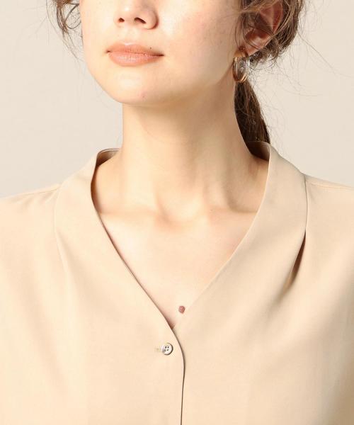 BEAUTY&YOUTH UNITED ARROWS(ビューティーアンドユースユナイテッドアローズ)の「BY サテンスキッパーボタン8分袖シャツ о(シャツ/ブラウス・レディース・オフホワイト/ベージュ/オリーブ・FREE)」の12枚目の写真
