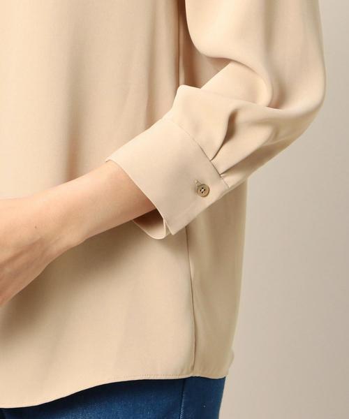 BEAUTY&YOUTH UNITED ARROWS(ビューティーアンドユースユナイテッドアローズ)の「BY サテンスキッパーボタン8分袖シャツ о(シャツ/ブラウス・レディース・オフホワイト/ベージュ/オリーブ・FREE)」の13枚目の写真