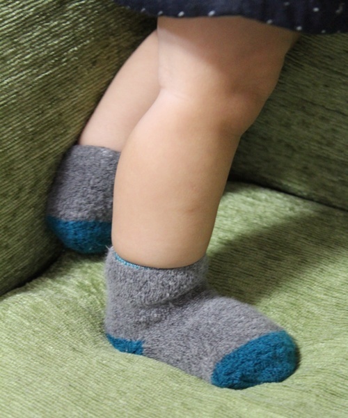 SHIPS KIDS（シップスキッズ）の「SHIPS KIDS:ベビー パイル ソックス（ソックス/靴下・キッズ・オフホワイト/グレー/ピンク・XX-SMALL/X-SMALL）」の9枚目の写真