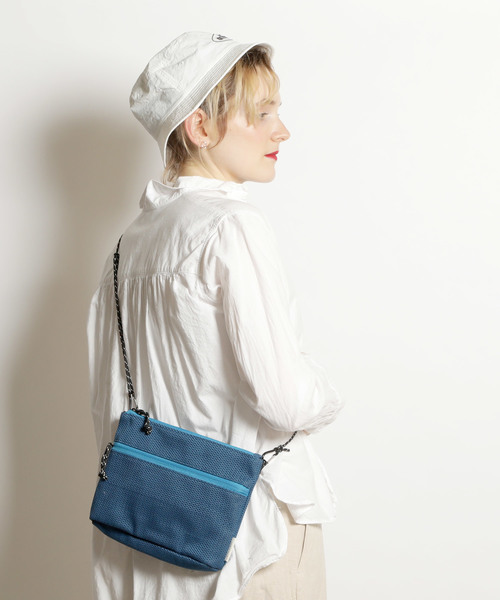 knock through abstraction(ノックスルーアブストラクション)の「【knock through abstraction/ノックスルーアブストラクション】X-filament sacoche/クロスフィラメントサコッシュ(ショルダーバッグ・レディース・オレンジ/オリーブ/ブルー/ネイビー/パープル/ブラック・FREE)」の4枚目の写真