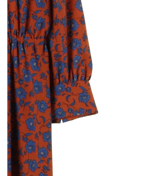 YECCA VECCA（イェッカヴェッカ）の「AS.アンティークフラワー柄ワンピース（ワンピース・レディース・グリーン/テラコッタ・M）」の8枚目の写真