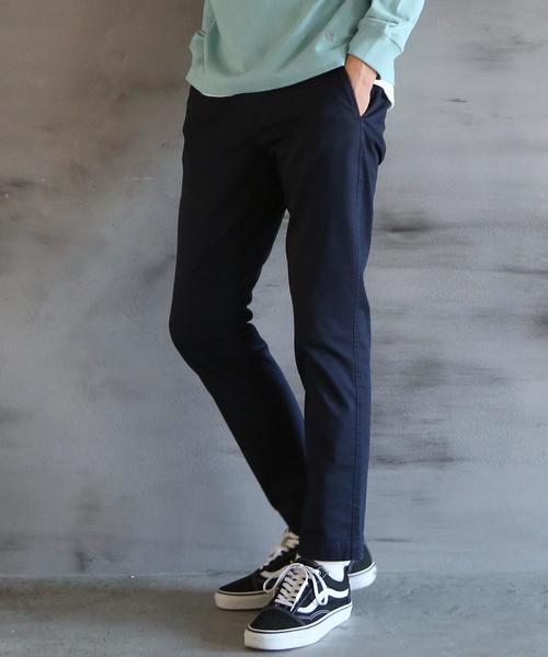 coen（コーエン）の「ウォーターリペレント＆アンチファウリングストレッチスリムテーパードチノ(一部WEB限定カラー)（チノパンツ・メンズ・ブラック/オリーブ/ベージュ/ネイビー・X-LARGE/LARGE/MEDIUM/SMALL）」の4枚目の写真