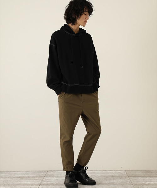 STUDIOUS（ステュディオス）の「【STUDIOUS】ボリュームスリーブステッチパーカー（パーカー・メンズ・アイボリー/ブラック・1/2/3）」の3枚目の写真