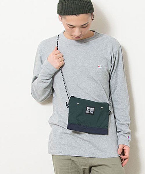 CONVERSE（コンバース）の「【CONVERSE】NYLON SAKOSSHU/サコッシュ/ショルダーバッグ/カバン/コンバース（ショルダーバッグ・レディース・ベージュ/グリーン/ブラック/オレンジ・ONE SIZE）」の3枚目の写真