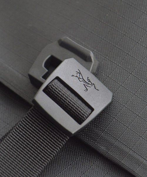 ARC'TERYX（アークテリクス）の「ARC'TERYX/アークテリクス GRANVILLE（バックパック/リュック・メンズ・ブラック/グレー/カーキ・FREE）」の5枚目の写真