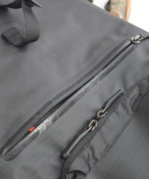 ARC'TERYX（アークテリクス）の「ARC'TERYX/アークテリクス GRANVILLE（バックパック/リュック・メンズ・ブラック/グレー/カーキ・FREE）」の7枚目の写真