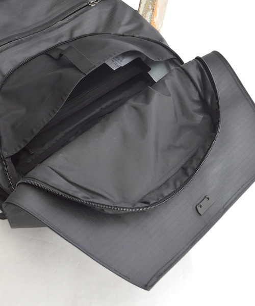 ARC'TERYX（アークテリクス）の「ARC'TERYX/アークテリクス GRANVILLE（バックパック/リュック・メンズ・ブラック/グレー/カーキ・FREE）」の8枚目の写真