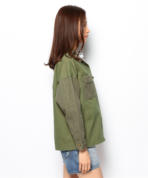 Ray BEAMS（レイビームス）の「Ray BEAMS / バイカラーミリタリーブルゾン（ブルゾン・レディース・オリーブ・ONE SIZE）」の3枚目の写真