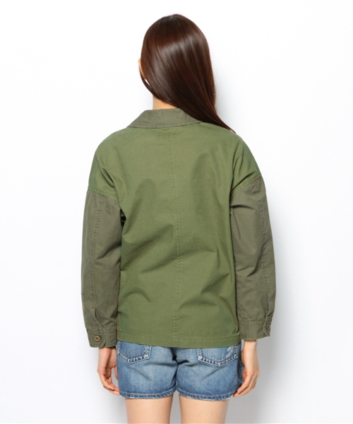 Ray BEAMS（レイビームス）の「Ray BEAMS / バイカラーミリタリーブルゾン（ブルゾン・レディース・オリーブ・ONE SIZE）」の4枚目の写真