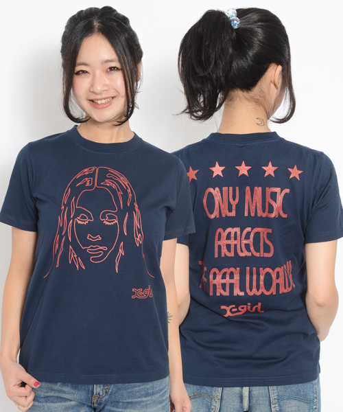 X-girl(エックスガール)の「FACE S/S TEE(Tシャツ/カットソー・レディース・ホワイト/ブラック/ピンク/ネイビー・1/2)」の3枚目の写真