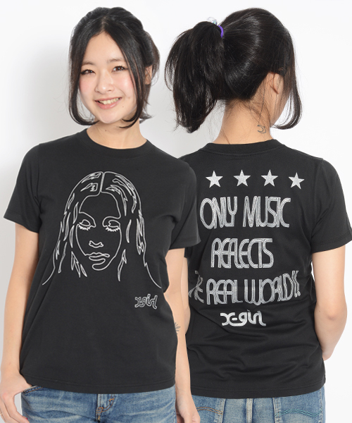 X-girl(エックスガール)の「FACE S/S TEE(Tシャツ/カットソー・レディース・ホワイト/ブラック/ピンク/ネイビー・1/2)」の2枚目の写真