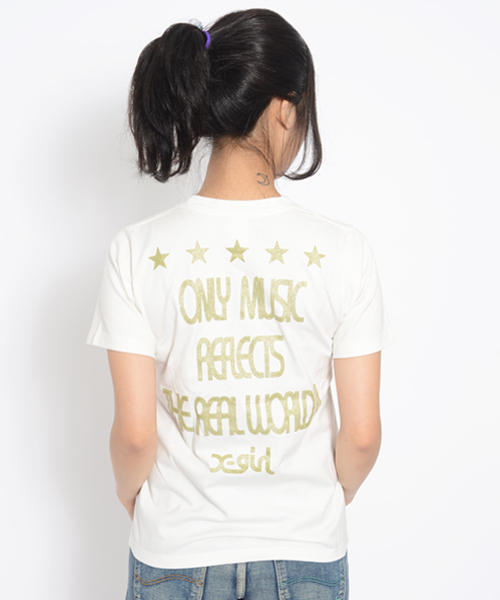 X-girl(エックスガール)の「FACE S/S TEE(Tシャツ/カットソー・レディース・ホワイト/ブラック/ピンク/ネイビー・1/2)」の5枚目の写真