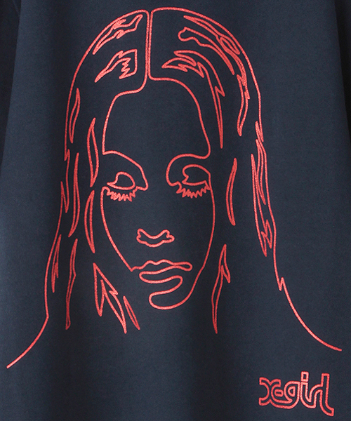 X-girl(エックスガール)の「FACE S/S TEE(Tシャツ/カットソー・レディース・ホワイト/ブラック/ピンク/ネイビー・1/2)」の6枚目の写真