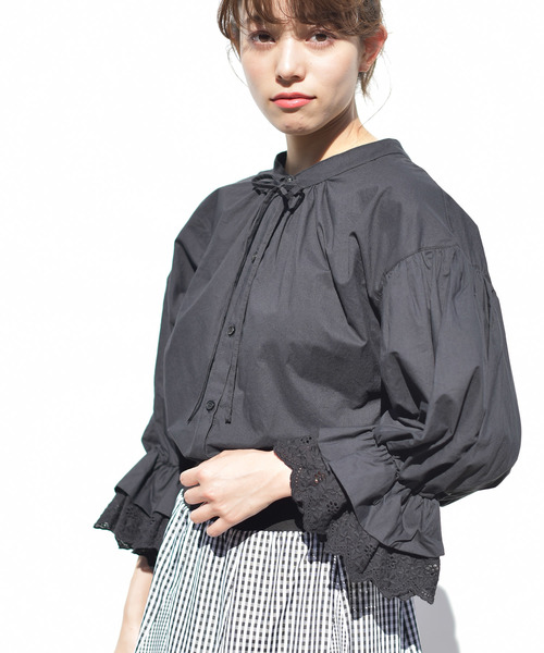 rps（アールピーエス）の「ボリューム袖コットンブラウス（シャツ/ブラウス・レディース・オフホワイト/ブラック/ベージュ・M）」の3枚目の写真