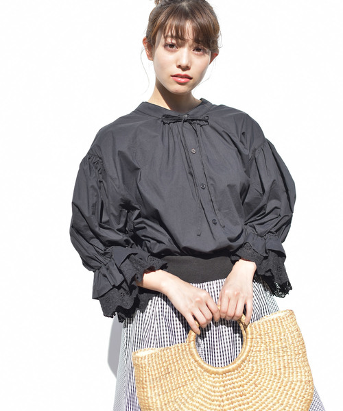 rps（アールピーエス）の「ボリューム袖コットンブラウス（シャツ/ブラウス・レディース・オフホワイト/ブラック/ベージュ・M）」の12枚目の写真