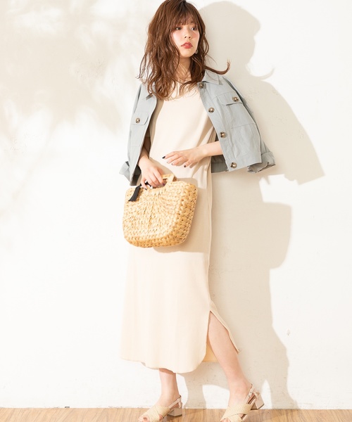 natural couture(ナチュラルクチュール)の「ワンショルストラップテレコワンピ(ワンピース・レディース・ブラック/ベージュ/ブラウン/アイボリー・FREE)」の7枚目の写真