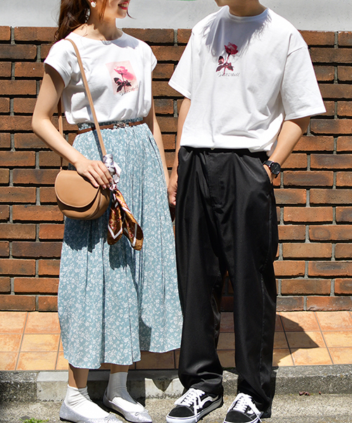 PairPair（ペアペア）の「バラフォトプリントT（Tシャツ/カットソー・レディース・ブラック/オフホワイト・FREE）」の11枚目の写真