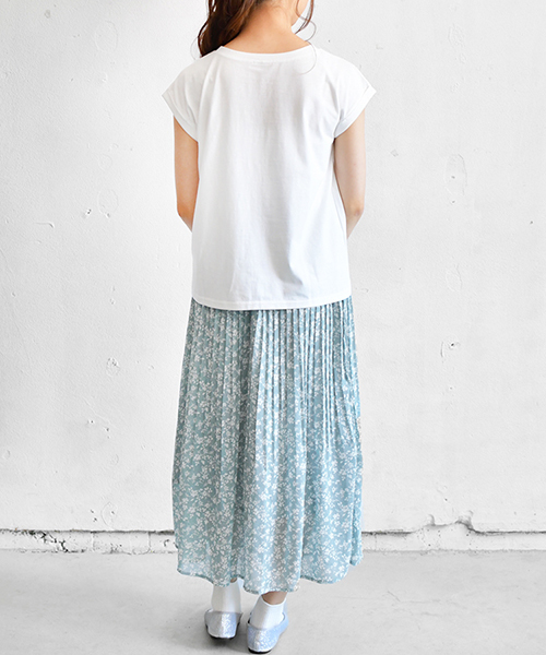 PairPair（ペアペア）の「バラフォトプリントT（Tシャツ/カットソー・レディース・ブラック/オフホワイト・FREE）」の9枚目の写真