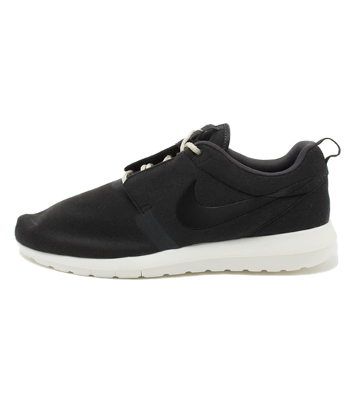 NIKE(ナイキ)の「店舗限定 ナイキ ローシラン NIKE ROSHERUN NM 631749-090(スニーカー・メンズ・ブラック・27.5cm/28cm/28.5cm/26cm/24cm/24.5cm/27cm/26.5cm)」の7枚目の写真