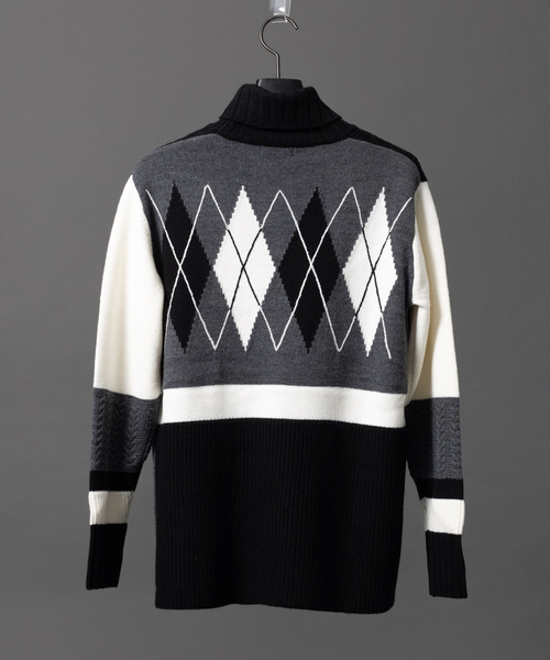 5351 POUR LES HOMMES（ゴーサンゴーイチプールオム）の「モノトーンコンビネーションプルオーバー（ニット/セーター・メンズ・ホワイト/ブラック・44/46/48/50）」の3枚目の写真