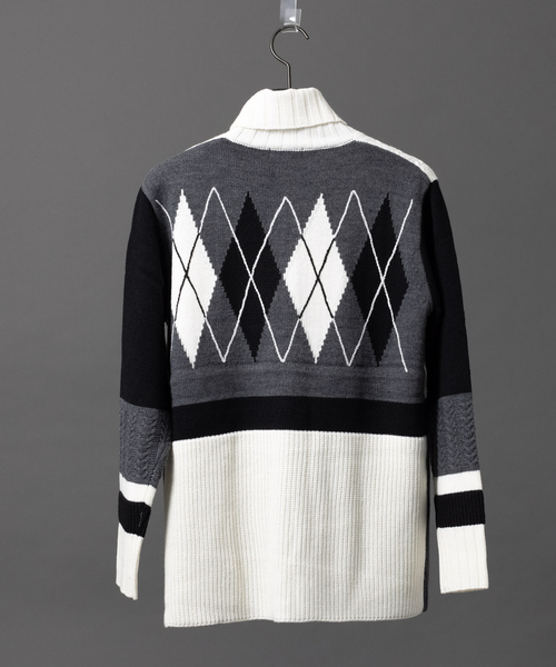 5351 POUR LES HOMMES（ゴーサンゴーイチプールオム）の「モノトーンコンビネーションプルオーバー（ニット/セーター・メンズ・ホワイト/ブラック・44/46/48/50）」の9枚目の写真