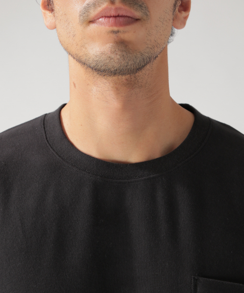 BAYFLOW(ベイフロー)の「BCスムースクルーネックL/S Tシャツ(Tシャツ/カットソー・メンズ・ホワイト/グレー/ブラック・MEDIUM/LARGE/SMALL)」の5枚目の写真