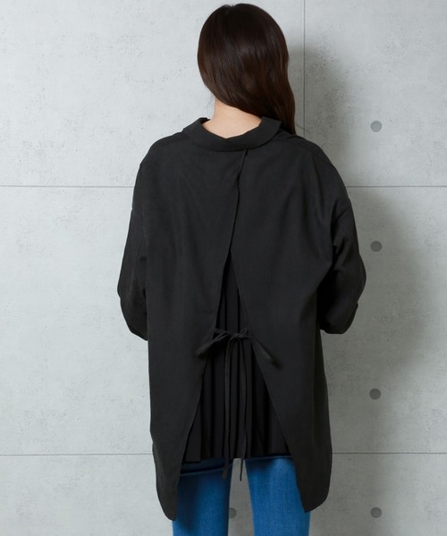 n'ee-ne（ネーネ）の「バックプリーツ　ツイルピーチ切替ブラウス（シャツ/ブラウス・レディース・ベージュ/ブラウン/ブラック/モカ/ミント・FREE）」の18枚目の写真